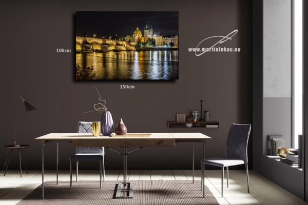 Vizualizace nočního obrazu Karlova mostu se světly ve Vltavě, k prodeji v našem eshopu, autor Martin Lukač