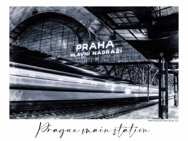 Vizuální dynamika mezi světlem, pohybem a železnou konstrukcí v srdci Prahy, autor Martin Lukač, pražský fotograf, www.martinlukac.eu