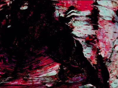 Ticho uvnitř, kde barvy šeptají, co nelze říct... Expresivní obraz s texturou, připomínající vnitřní napětí a izolaci, autor Martin Lukač, pražský fotograf, www.martinlukac.eu